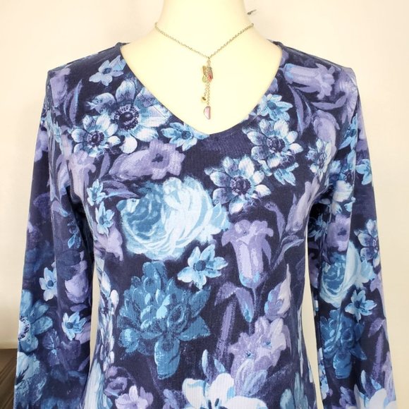 Isaac Mizrahi Blue Purple Floral Top Asymmetrical Hem  NWOT Size S - Picture 2 of 8